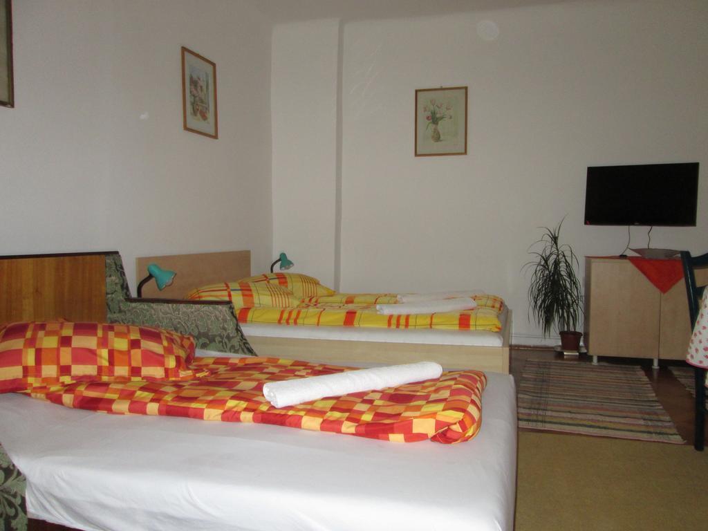 Garden City Apartment Cluj-Napoca Luaran gambar