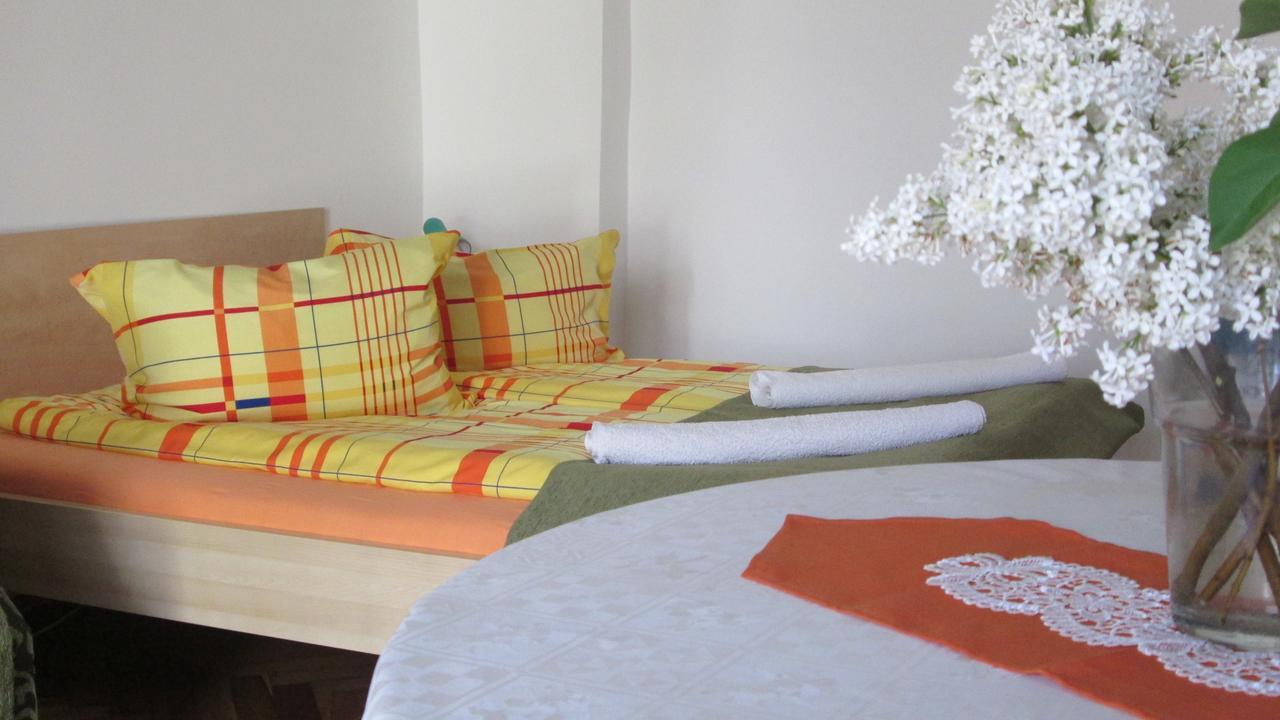 Garden City Apartment Cluj-Napoca Luaran gambar